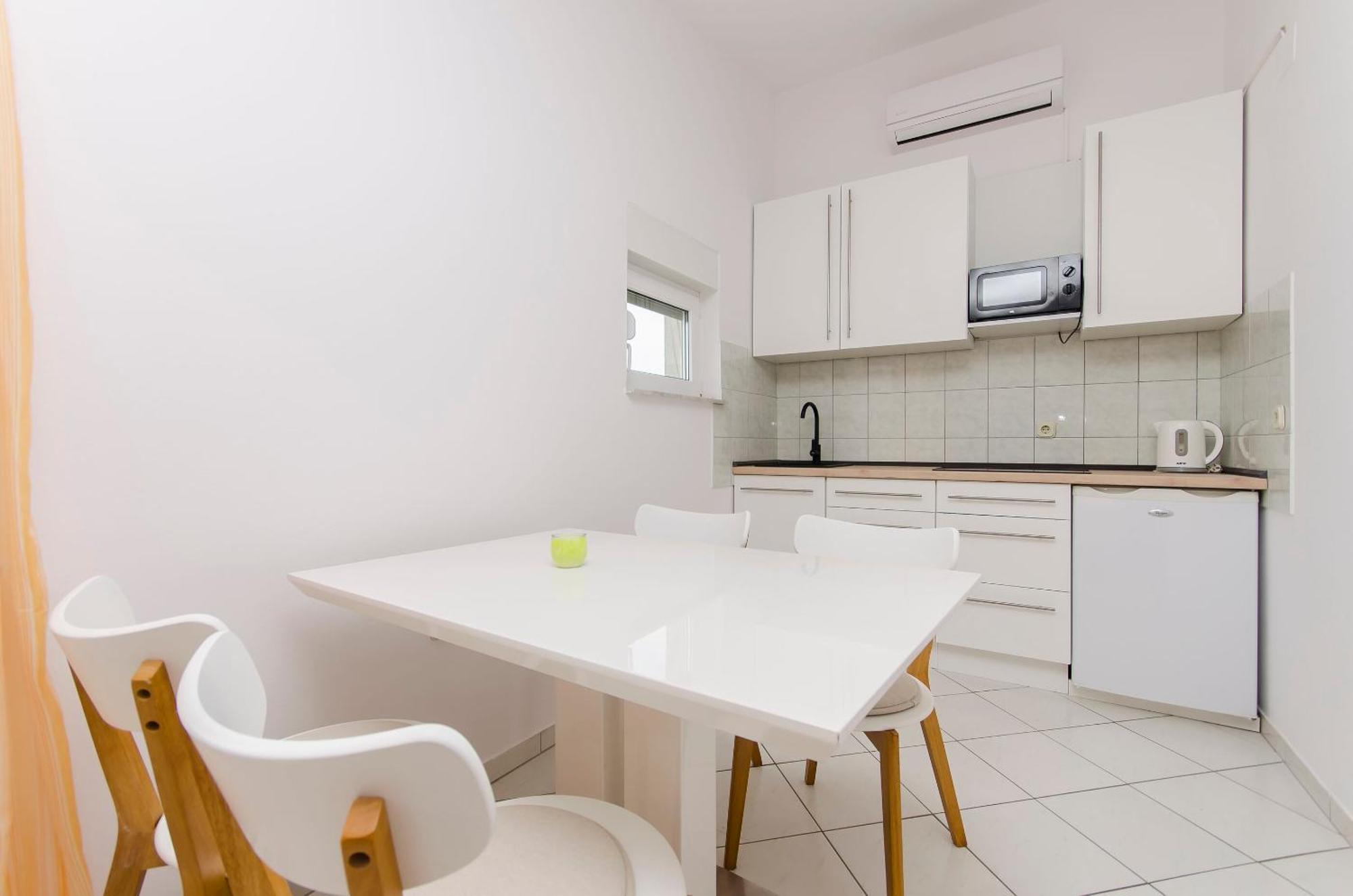 Apartments Ivan Вир Екстериор снимка