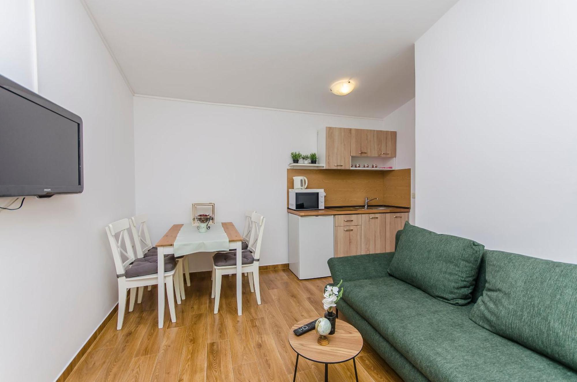 Apartments Ivan Вир Екстериор снимка